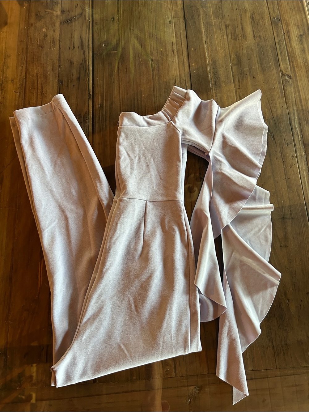 Ruffled Jumpsuit in Light purple